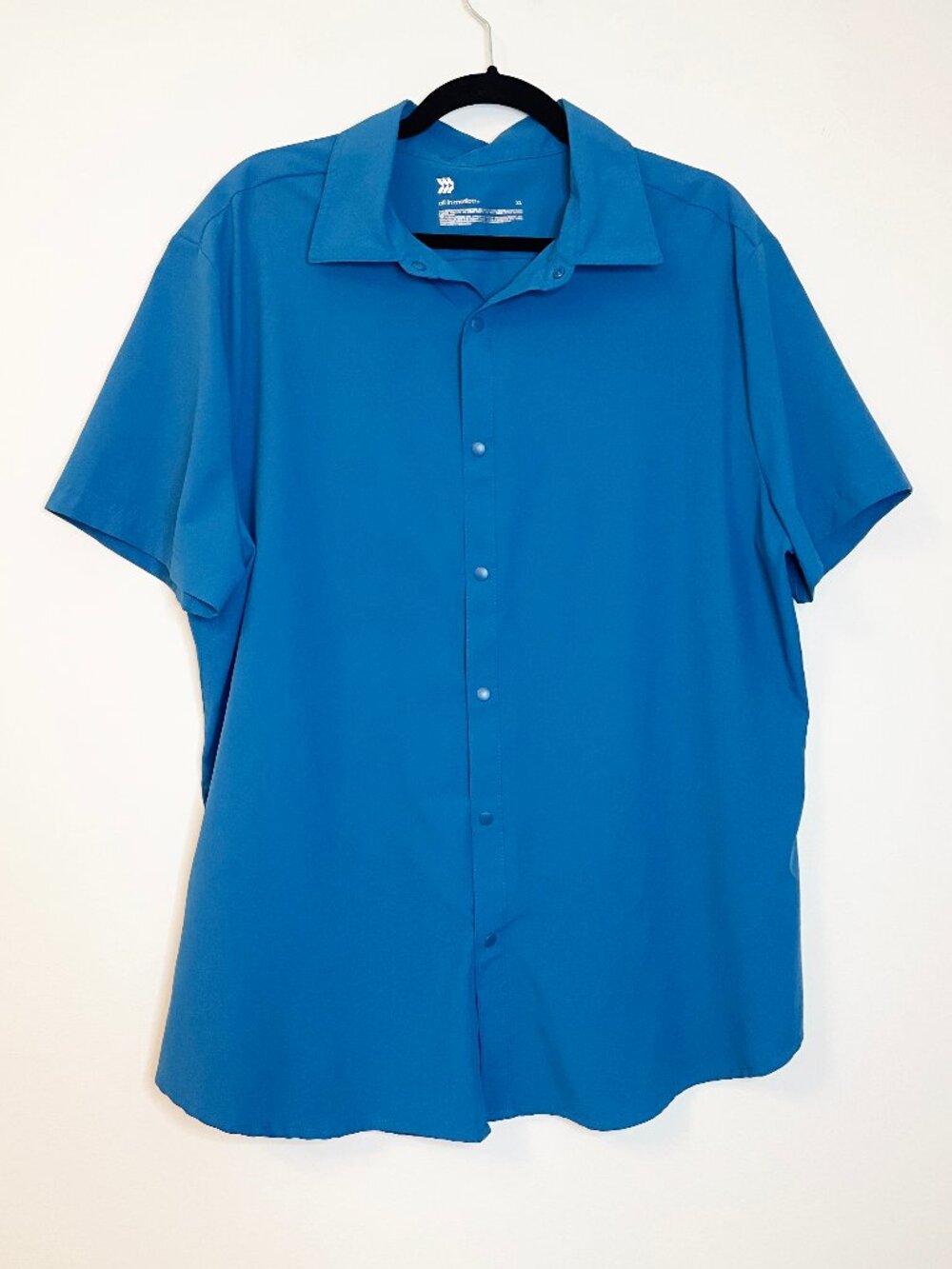 All in Motion Men's XL Blue Performance Button Front Shirt Stretch Athletic Casu